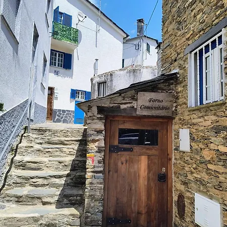 Refugio Do Xekeraute Piódão
